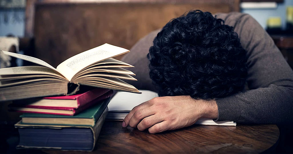 "Está cansado de estudar? Veja 5 dicas poderosas para recuperar o fôlego!"